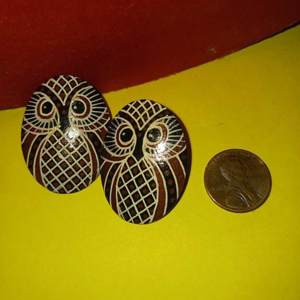 Vintage Wood Owl Earrings Very Cool Unique Jewelr… - image 2