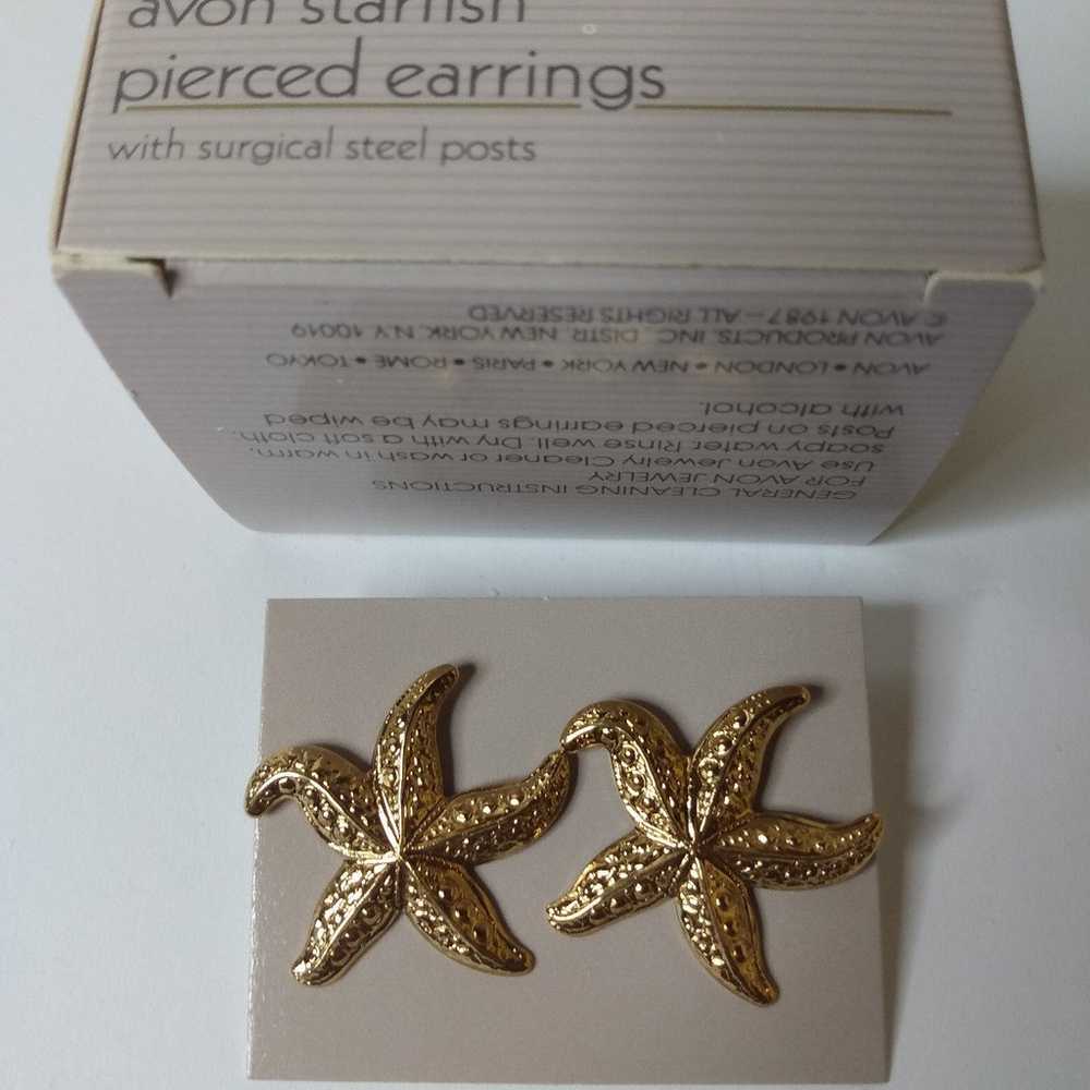 NIB Vintage 1987 Avon Starfish Earrings Goldtone … - image 1