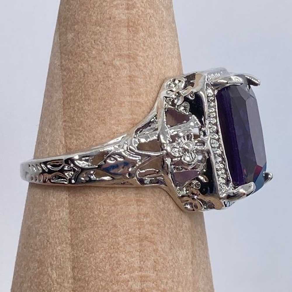 Vintage Style Ring Silver Tone Purple Blue Glass … - image 5