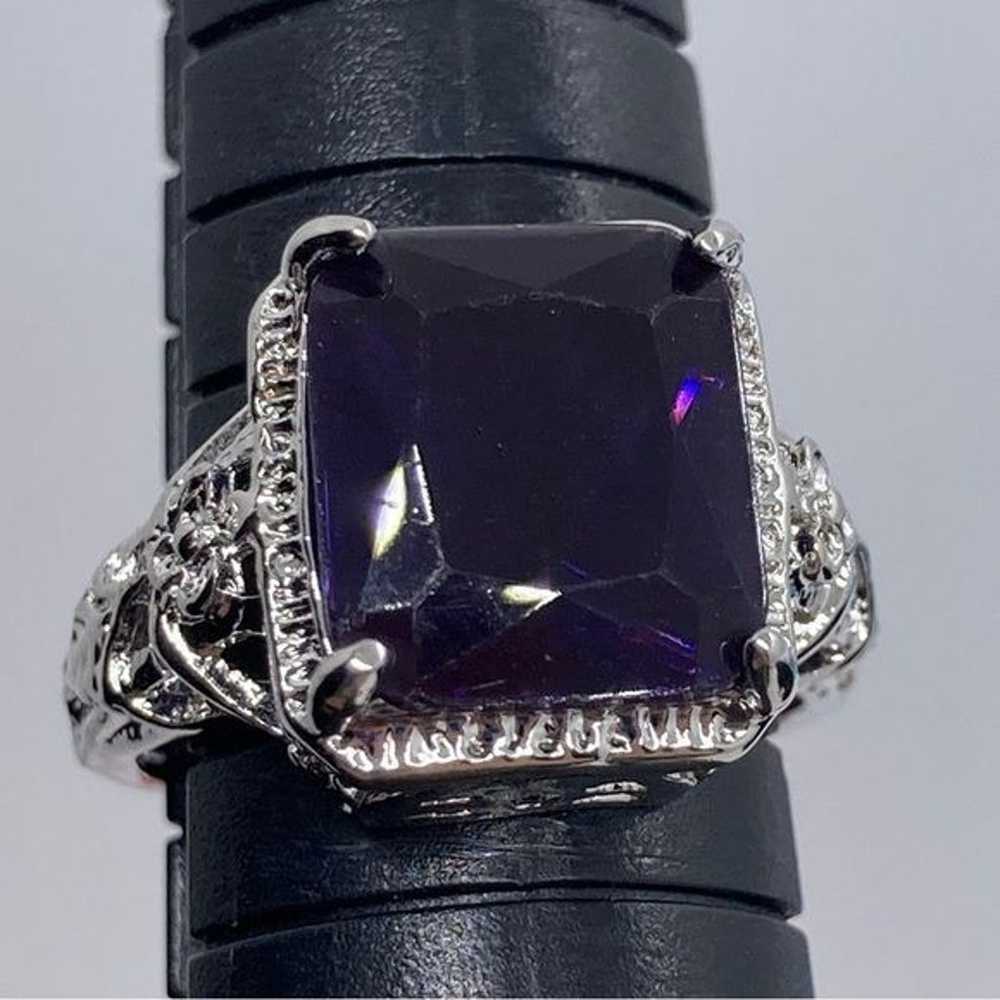 Vintage Style Ring Silver Tone Purple Blue Glass … - image 9