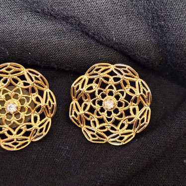 Gold and diamond fashion earrings - image 1