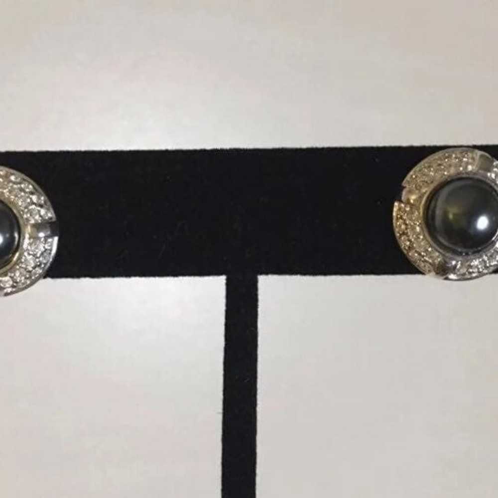 Vintage CAROLEE Black Pearl & Crystal Earrings - image 2