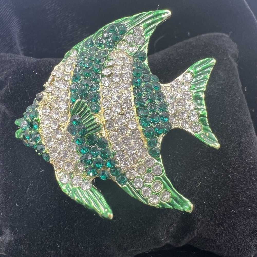 Angel Fish Brooch Coral Reef Fish Pin Green Vinta… - image 3