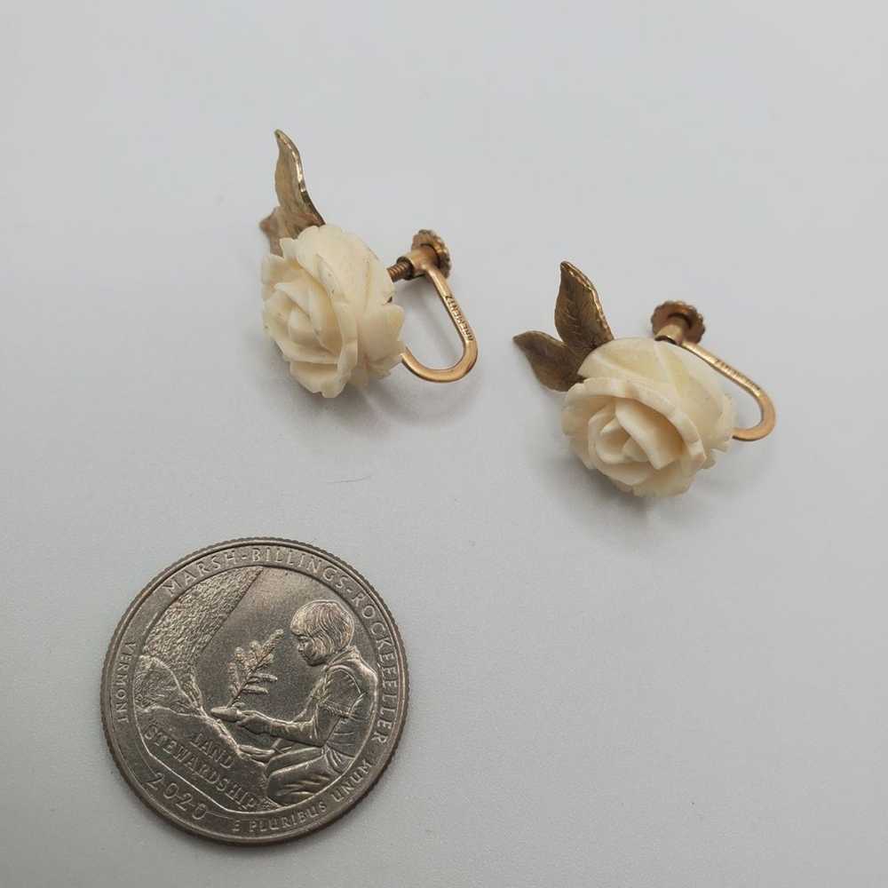 Antique/ vintage Krementz screw back earrings - image 3