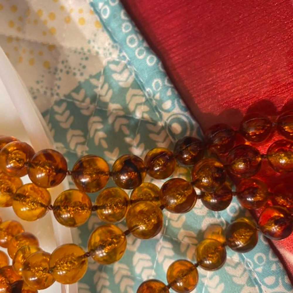 Vintage pearl strands amber - image 2