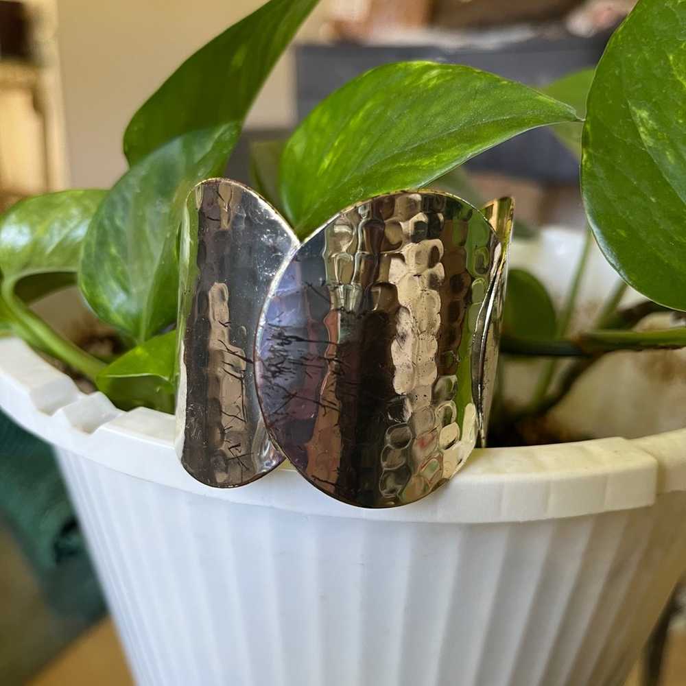 Vintage Silver Metal Hammered Bracelet - image 3