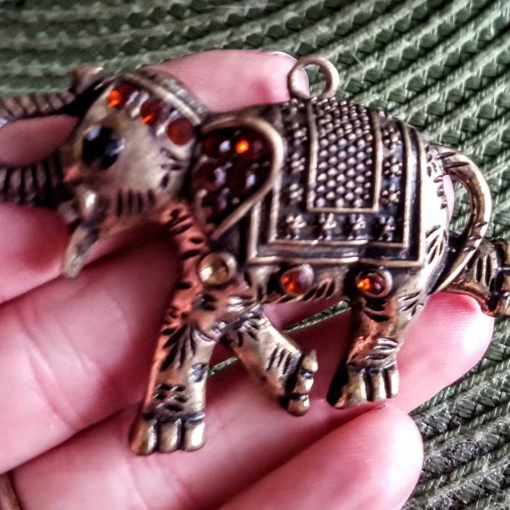 Vintage elephant pendant - image 3