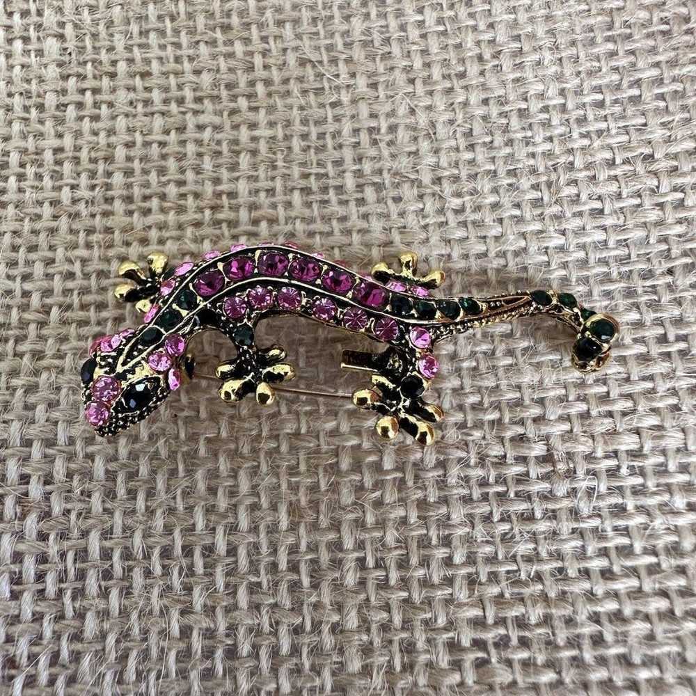 Lizard Iguana Gecko Brooch Gold Tone Costume Jewe… - image 10