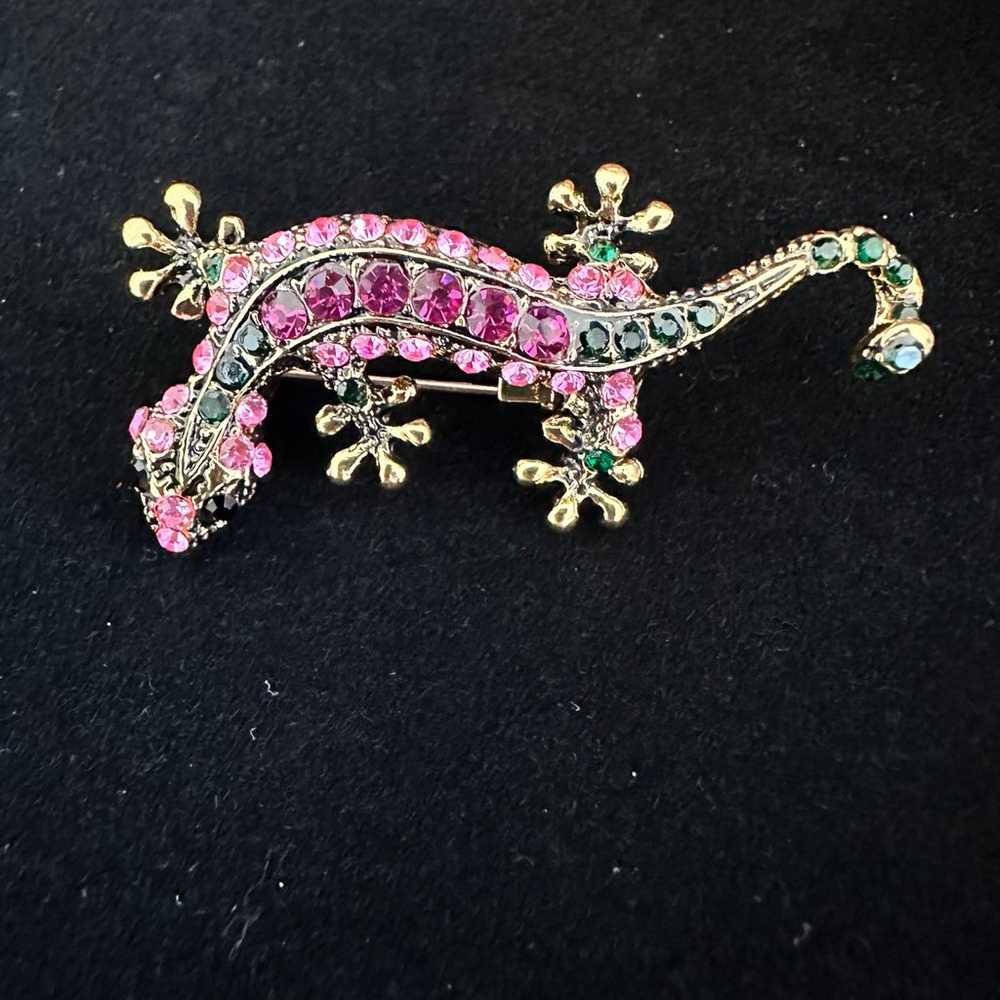 Lizard Iguana Gecko Brooch Gold Tone Costume Jewe… - image 12