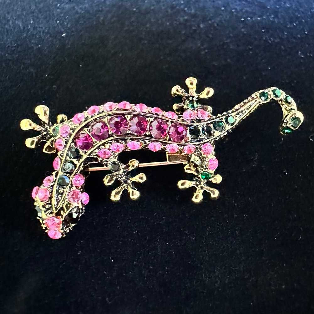 Lizard Iguana Gecko Brooch Gold Tone Costume Jewe… - image 2