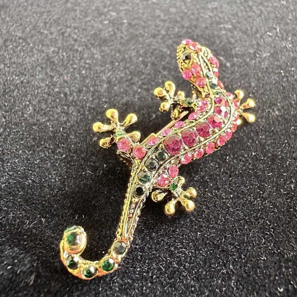 Lizard Iguana Gecko Brooch Gold Tone Costume Jewe… - image 3