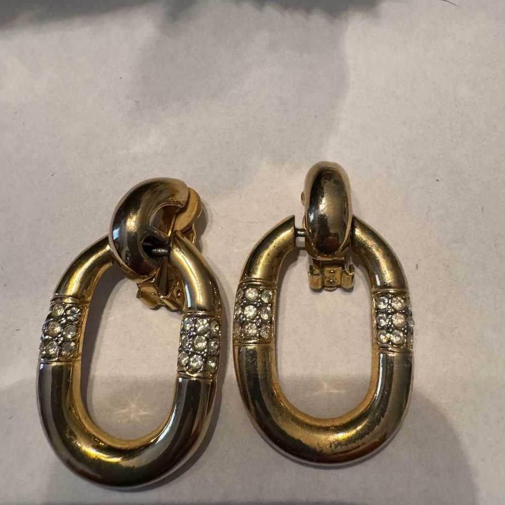 Vintage Joan Rivers clip on Earrings - image 1