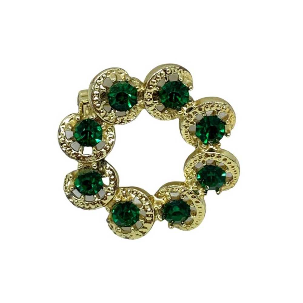 Vintage Round Wreath Brooch Gold Emerald Rhinesto… - image 1