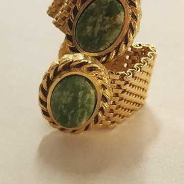 gold Cufflinks with Green Vintage Green marble ce… - image 1