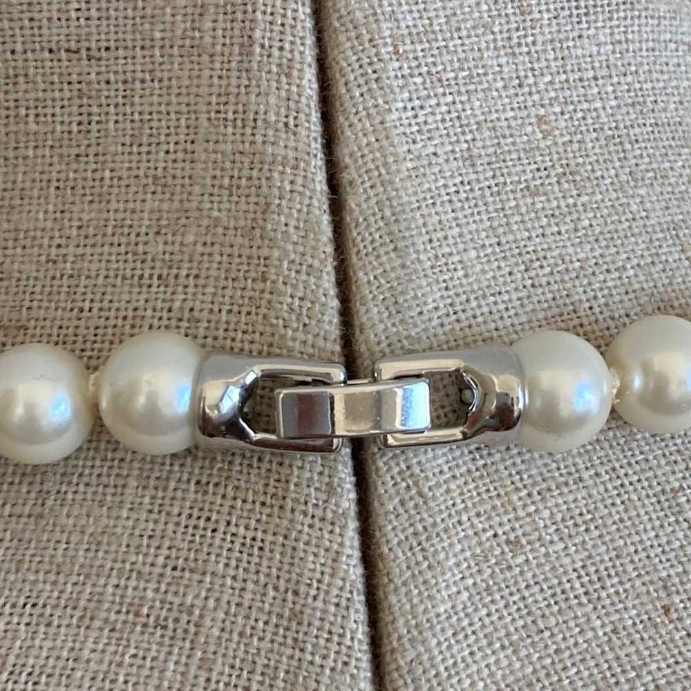 Vintage 8mm faux pearl necklace - image 5