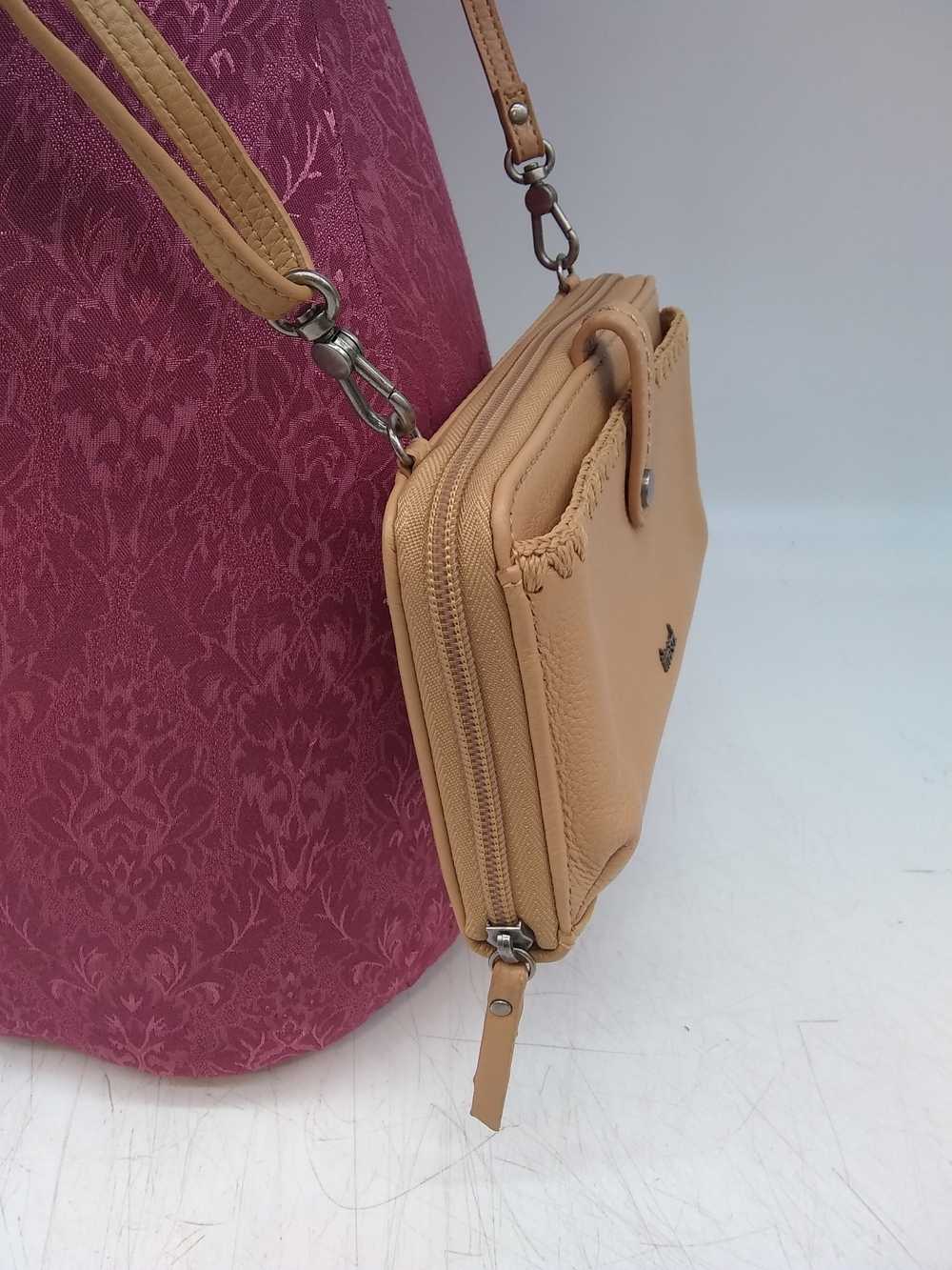 The Sak Beige Leather Crossbody Wallet Handbag Pu… - image 5