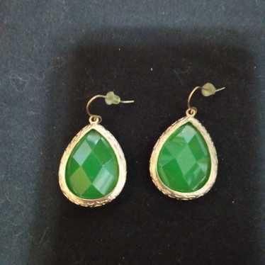 Vintage Costume Emerald Green Teardrop earrings - image 1