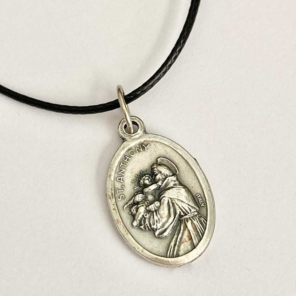 Vintage Saint St. Anthony Medal Necklace Italy 18… - image 6