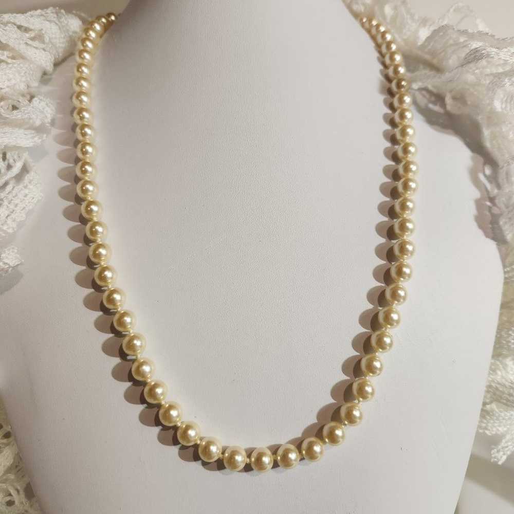 Vintage Designer High Quality Gold Plated Pearl N… - image 1