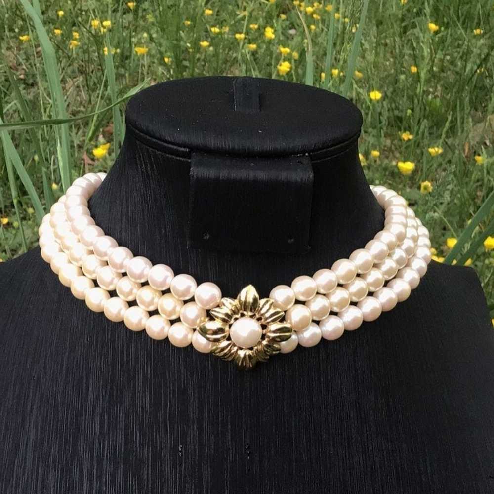 Three Strand Vintage Pearl choker - image 1