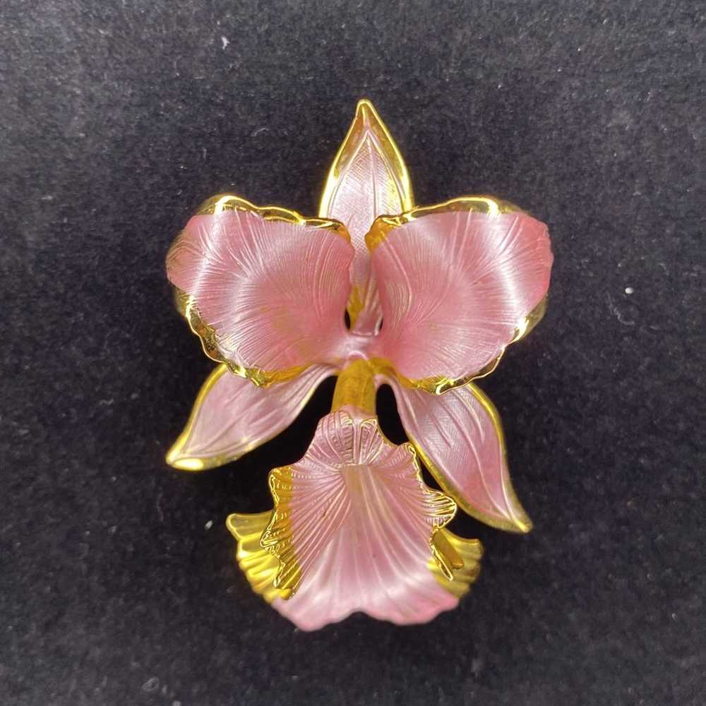 Cerritos Original Orchid Brooch - image 1