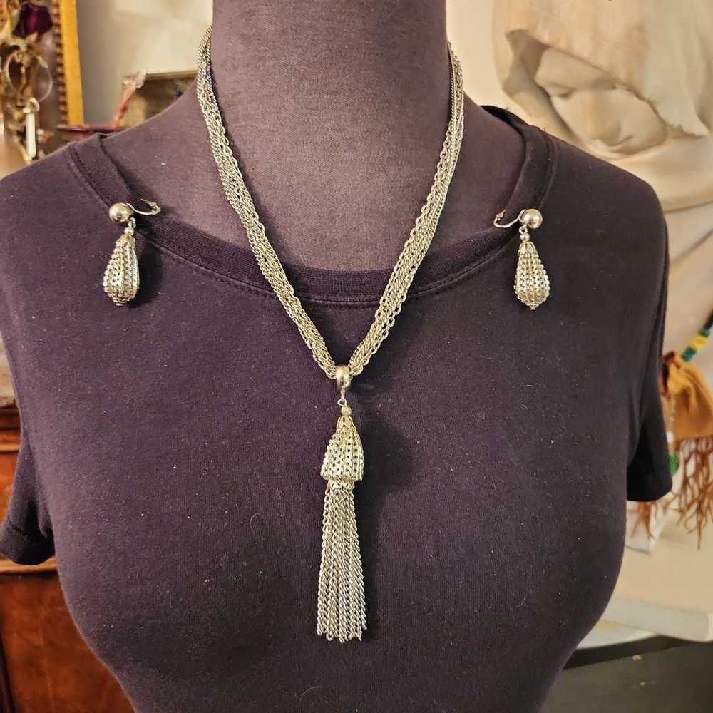 Beautiful Vintage Silver Tassel Pendant Necklace … - image 1