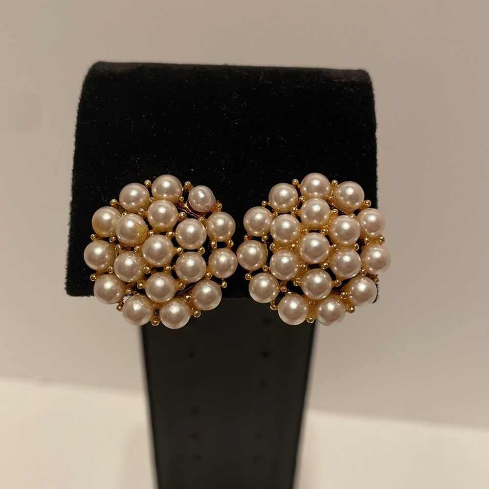 Vintage Napier Screw Back Pearl Earrings - image 1