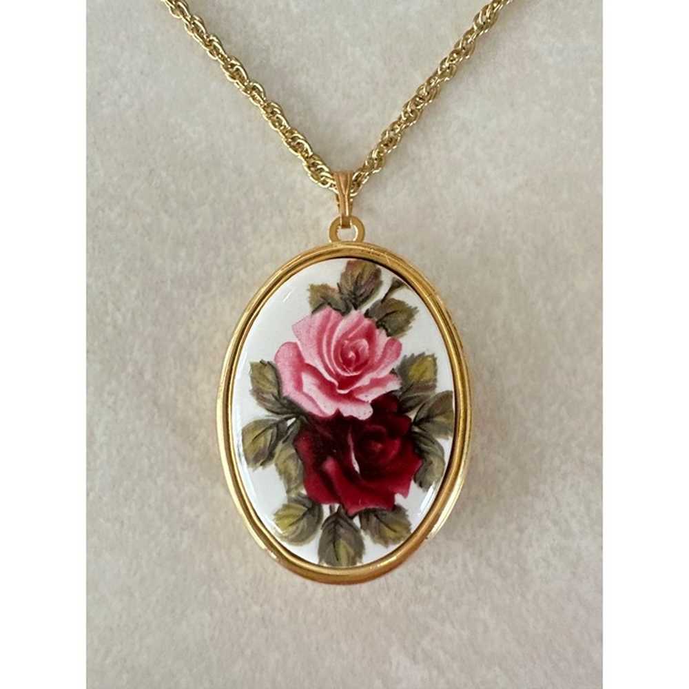 Vintage gold tone white pink red green roses flor… - image 1