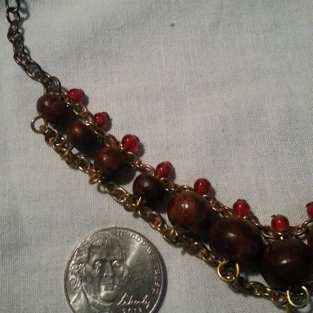 Vintage Wood and Red stone Necklace - image 4