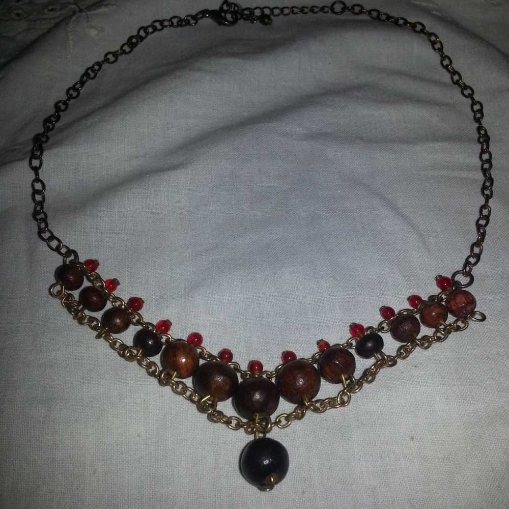 Vintage Wood and Red stone Necklace - image 9