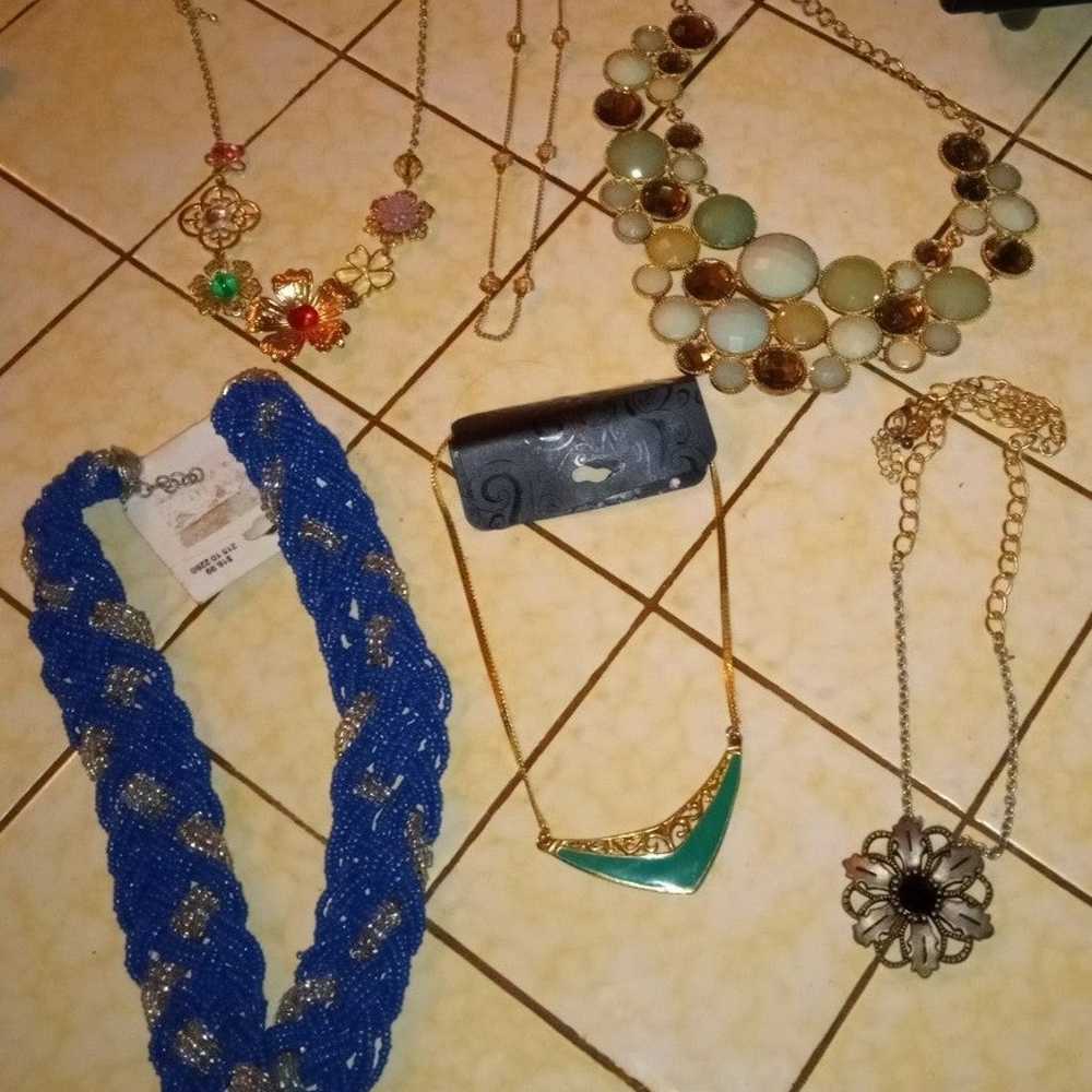 vintage jewelry Lot - 21 pieces - image 2