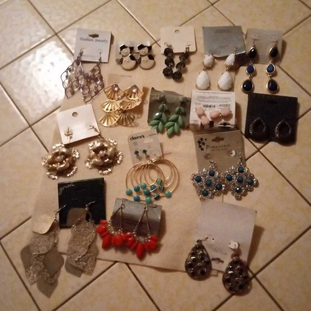 vintage jewelry Lot - 21 pieces - image 3