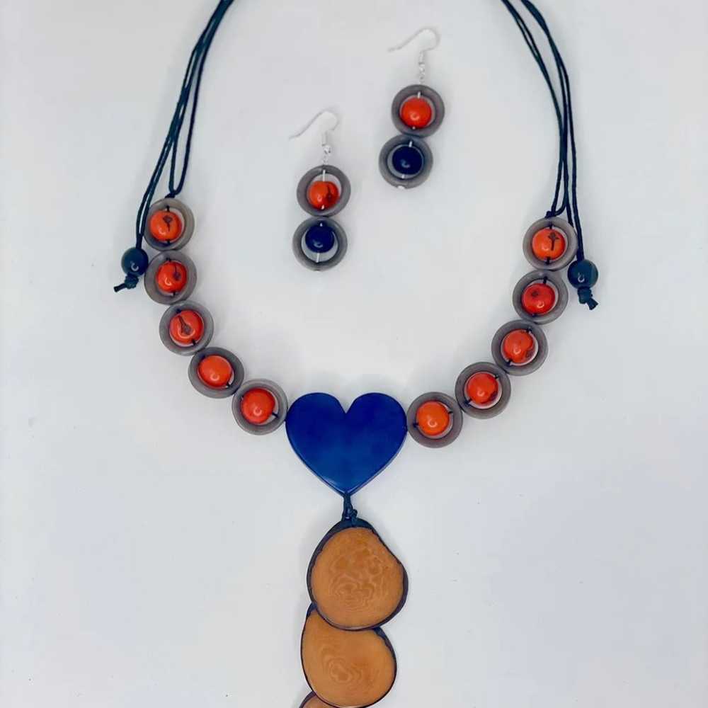 Handmade tagua necklace and earrings - image 2