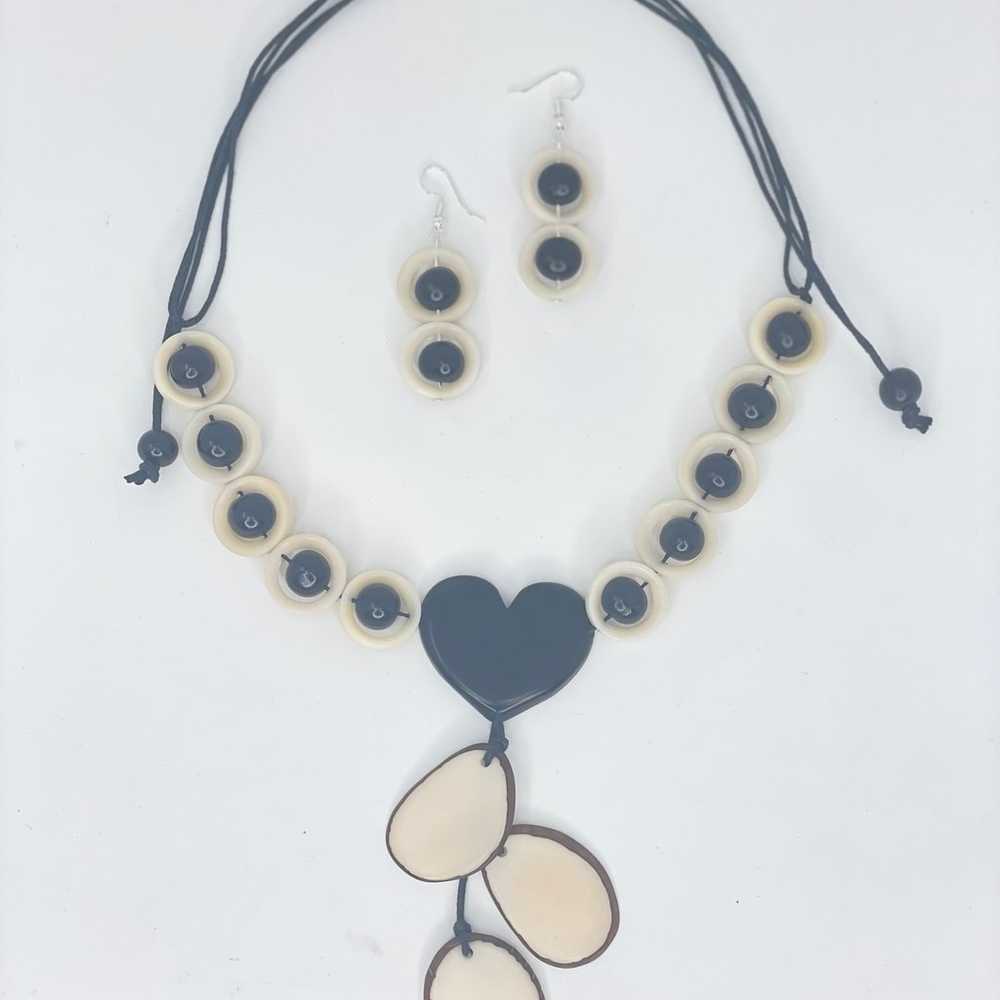 Handmade tagua necklace and earrings - image 2