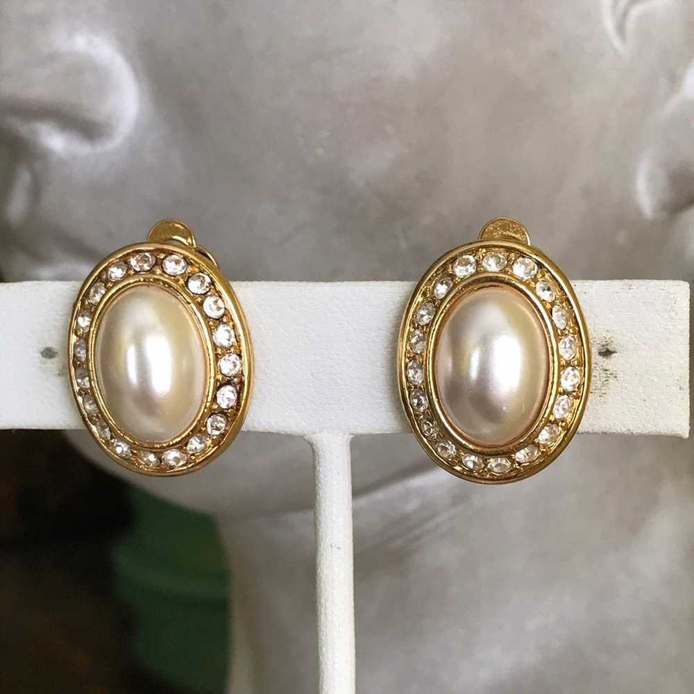 Vintage Pearl Zirconia Gold Tone Clip Earrings - image 2