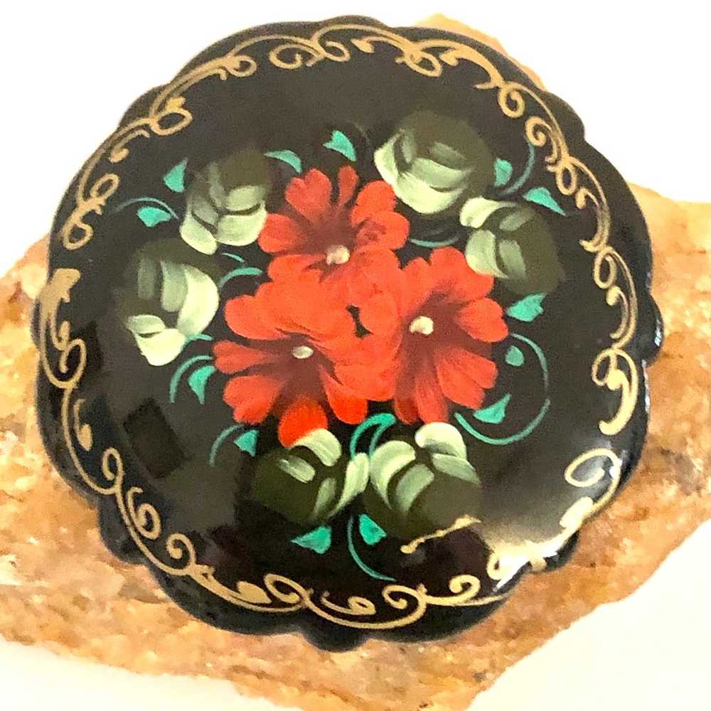 Vintage Signed Russian Lacquer Handpainted Brooch - image 1