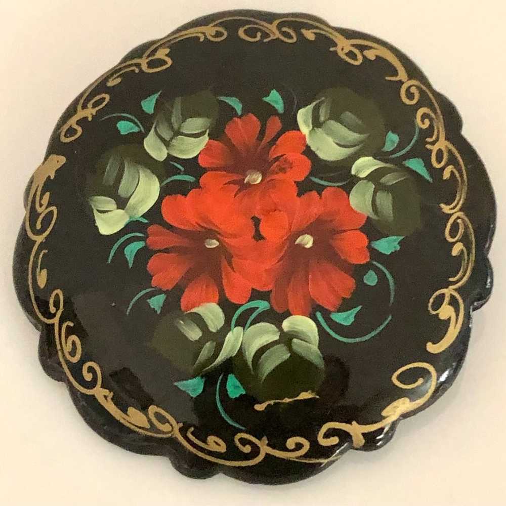 Vintage Signed Russian Lacquer Handpainted Brooch - image 2