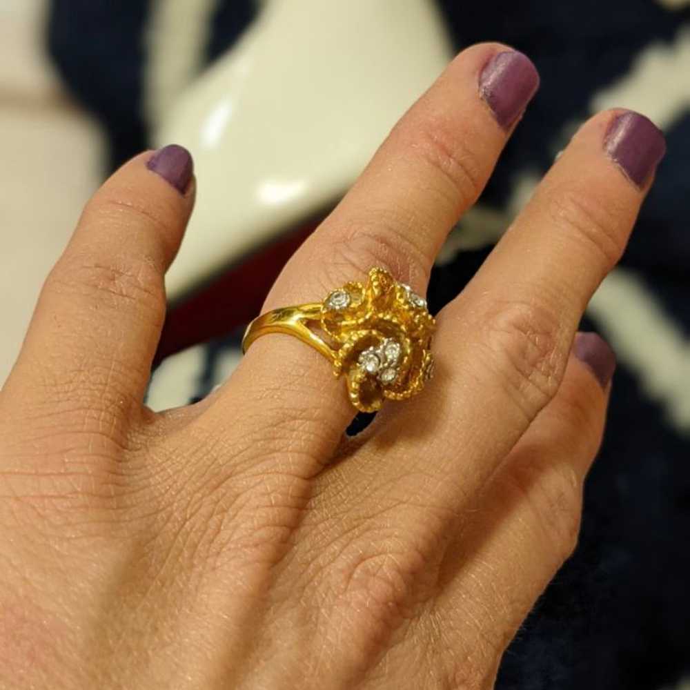 Vintage gold Avon Statement Ring - image 2