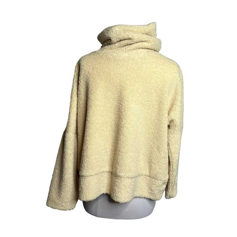 Tuckernuck tan teddy Rollins pullover sz S - image 7