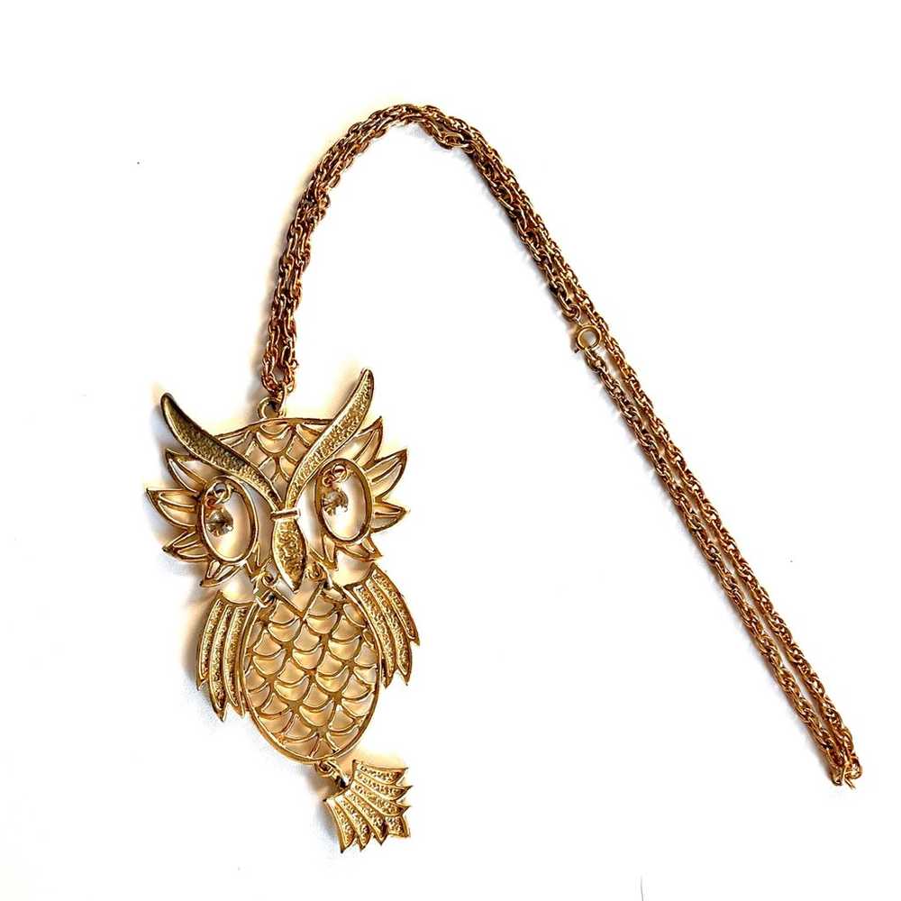 Vintage 70s Large Moving Owl Necklace with Crysta… - image 1