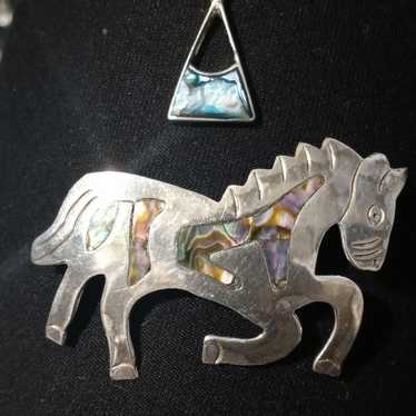 Vintage Alpaca Mexico Silver abalone Horse Brooch 