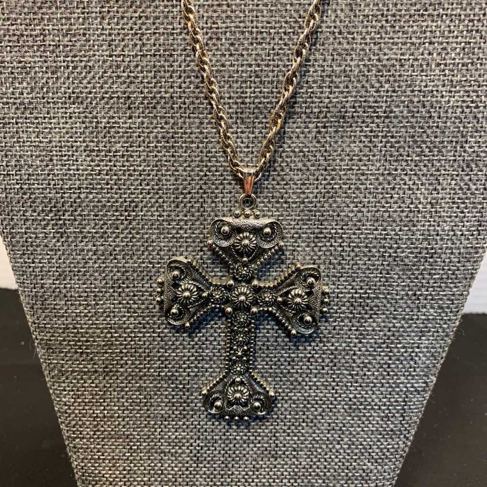 Vintage Sarah Coventry “Florentine Cross” Pendant… - image 2