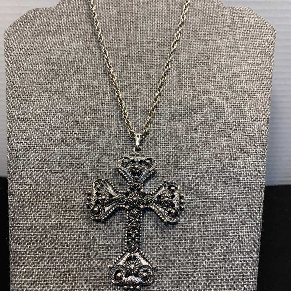 Vintage Sarah Coventry “Florentine Cross” Pendant… - image 3