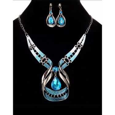 NEW Aqua Blue Rhinestone Turquoise Enamel Necklac… - image 1