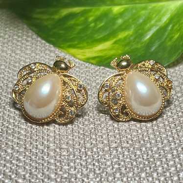 Vintage Avon bee earrings - image 1