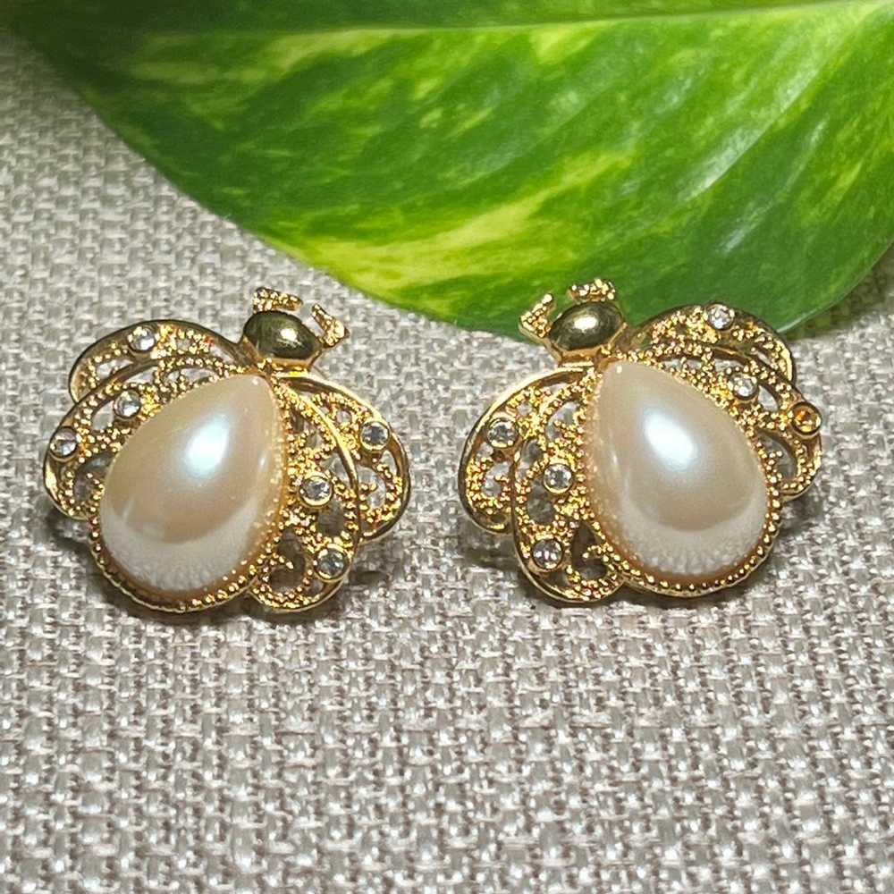 Vintage Avon bee earrings - image 2