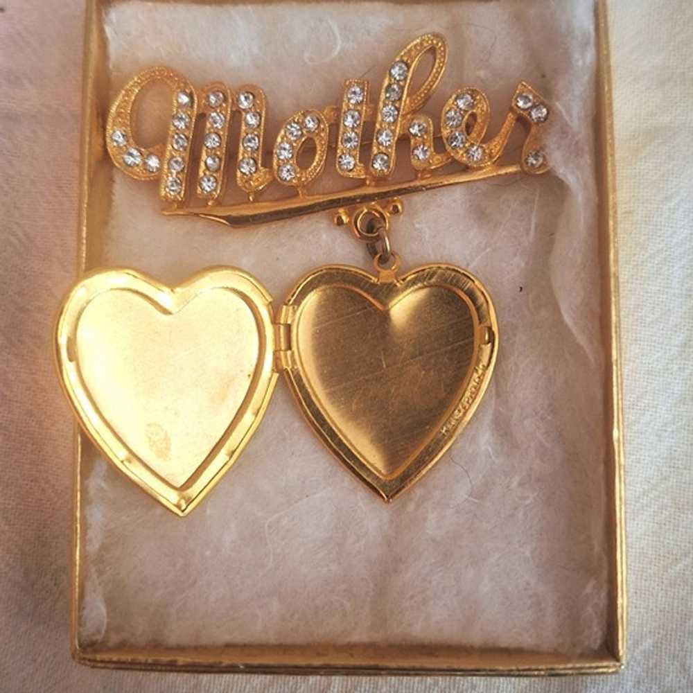 1940's WWII Sweetheart Locket "Mother" Brooch - image 3