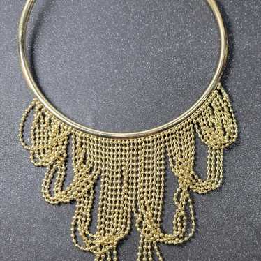 VINTAGE Gold Tone Womens Neckless