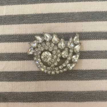 brooches - image 1