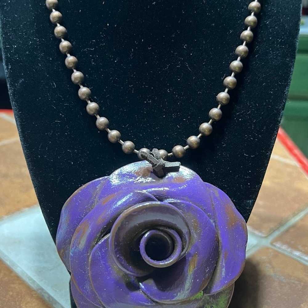 Sookie Sookie Vintage Cabbage Rose Necklace - image 1